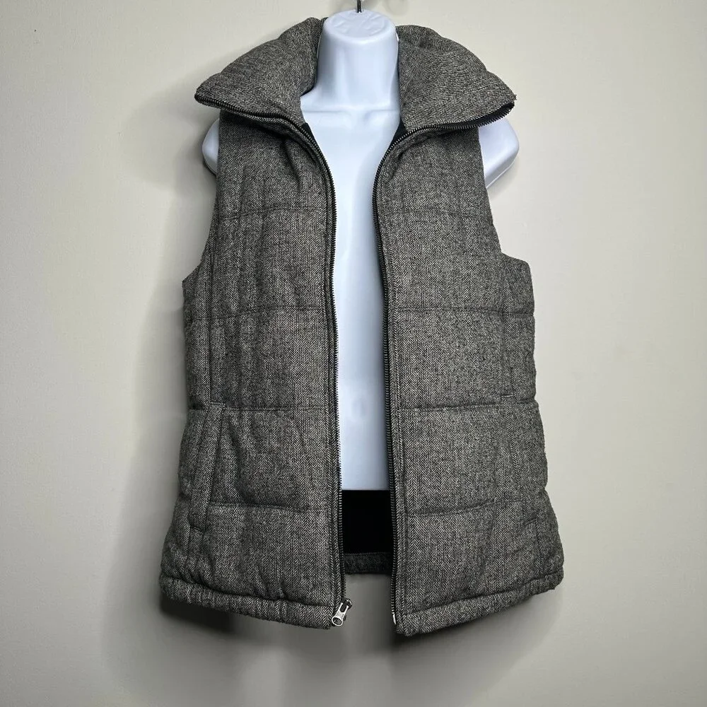 Old Navy Grey Twill Herringbone Wool Blend Puffer Full Zip Vest Women's Small - Picture 2 of 5